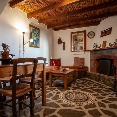 Гостьовий будинок Argyros House Тріопетра Екстер'єр фото